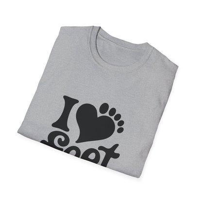I <3 Feet - Retro Groovy Graphic Tee