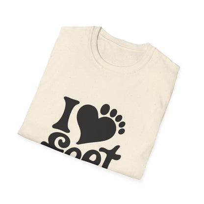 I <3 Feet - Retro Groovy Graphic Tee